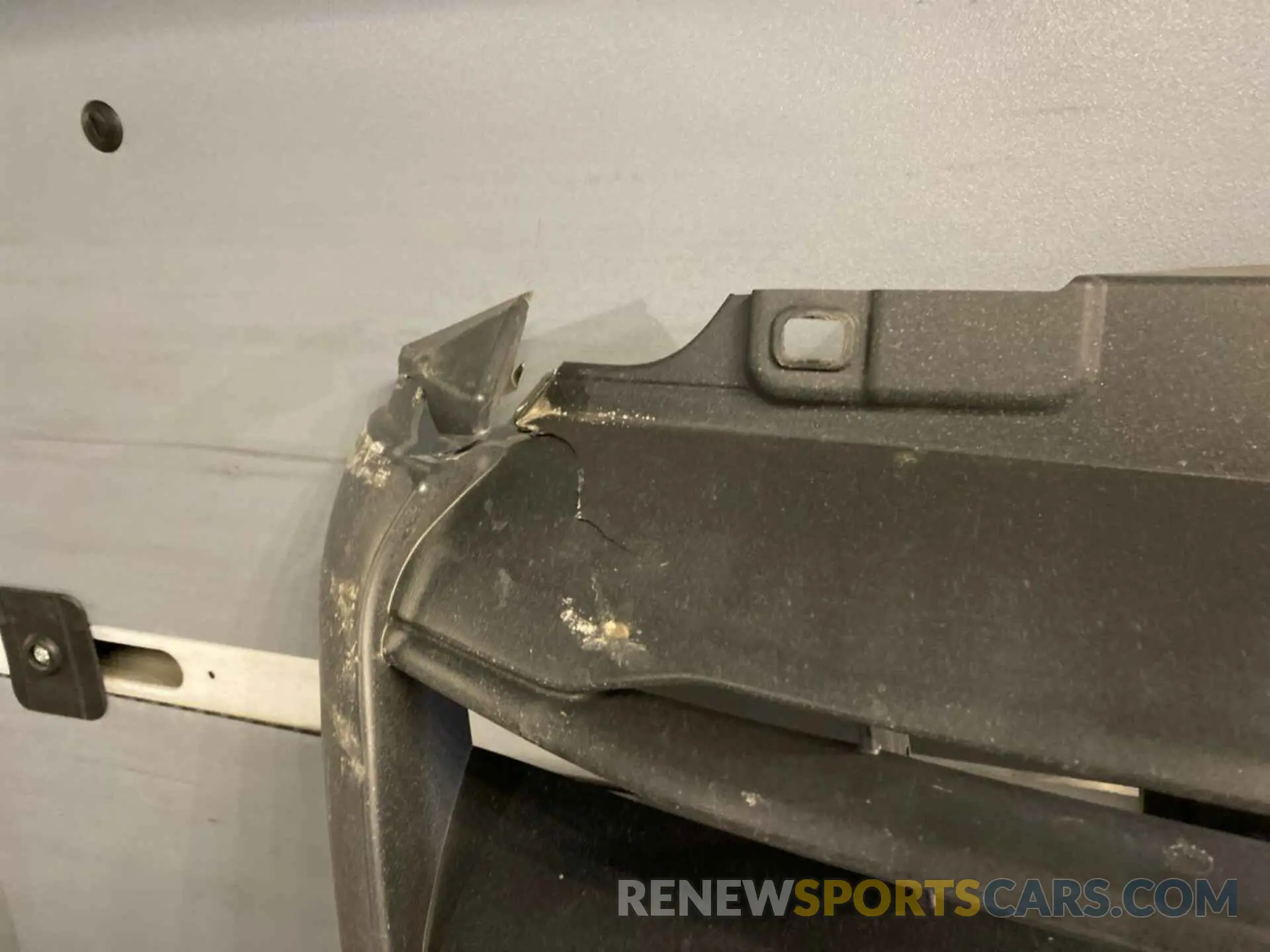 28 Photograph of a damaged car WD3PF1CD1KP050380 MERCEDES-BENZ SPRINTER 2019