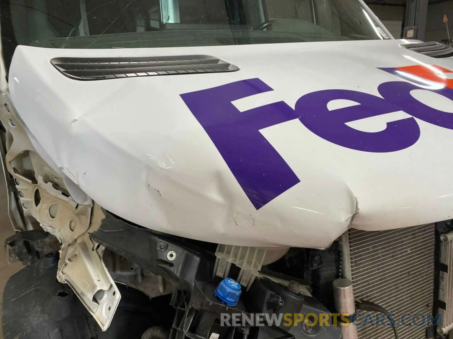 42 Photograph of a damaged car WD3PF1CD1KP050380 MERCEDES-BENZ SPRINTER 2019