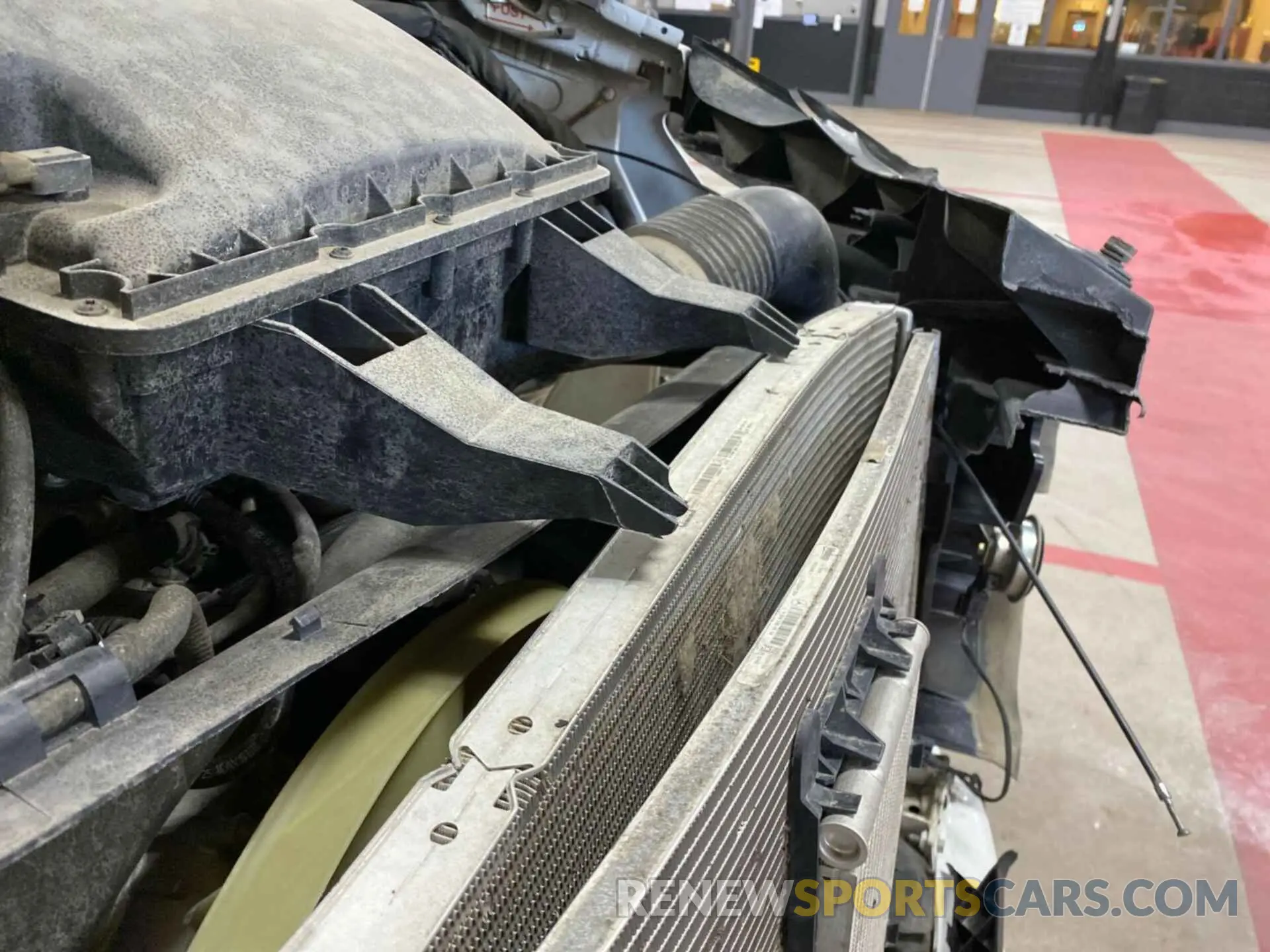 44 Photograph of a damaged car WD3PF1CD1KP050380 MERCEDES-BENZ SPRINTER 2019