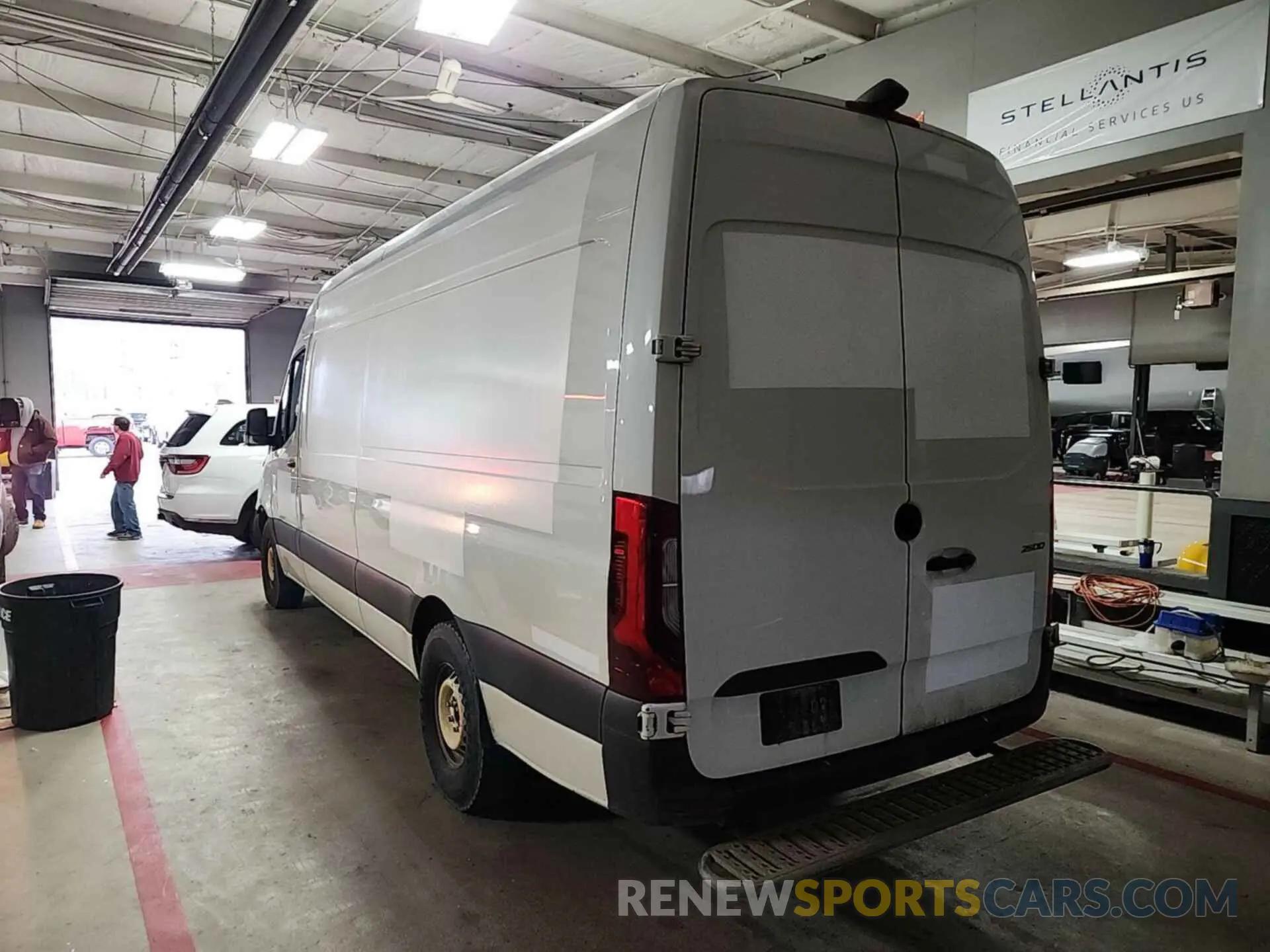 7 Photograph of a damaged car WD3PF1CD1KP050380 MERCEDES-BENZ SPRINTER 2019