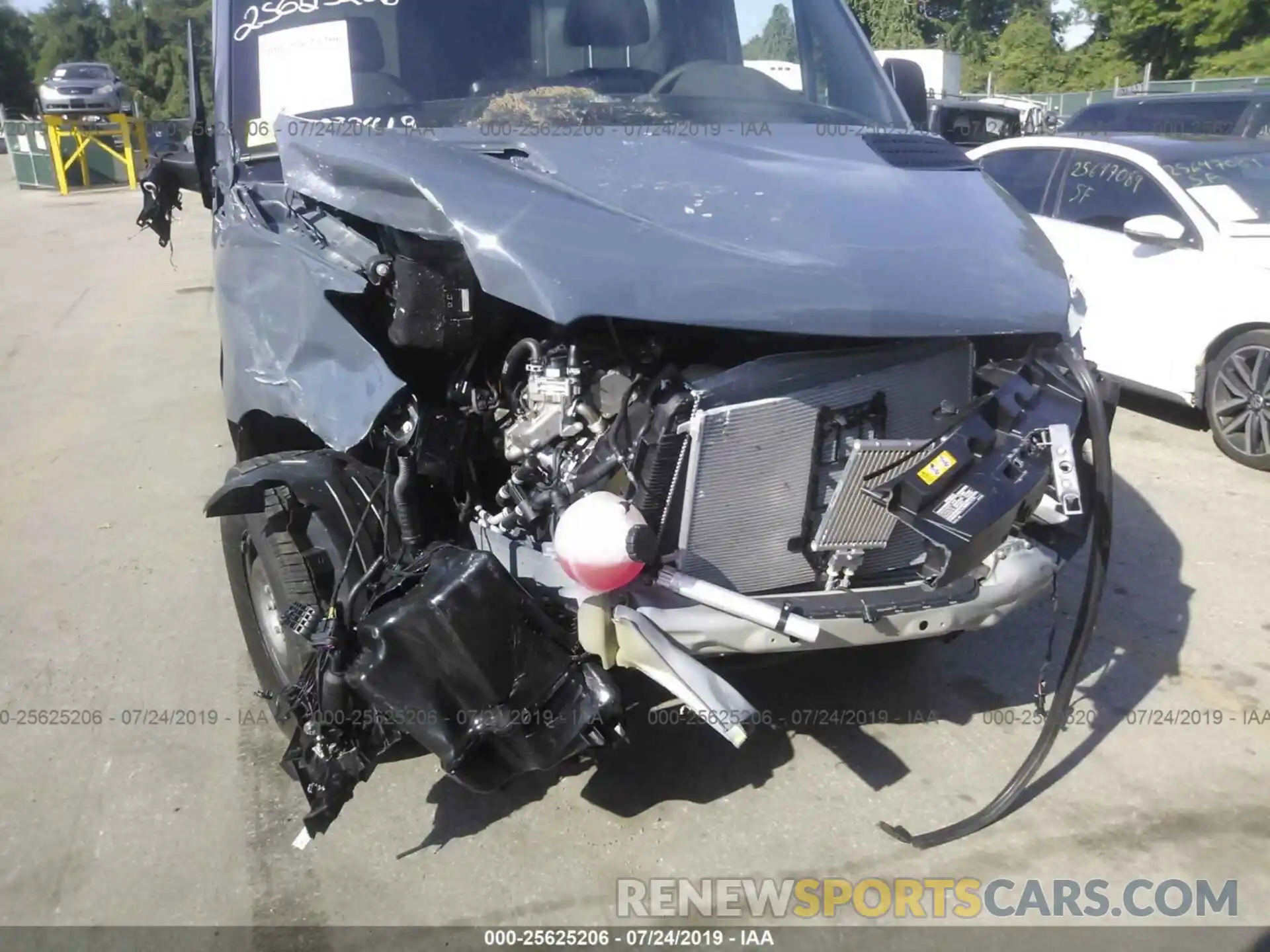 6 Photograph of a damaged car WD4PF0CD1KT004853 MERCEDES-BENZ SPRINTER 2019