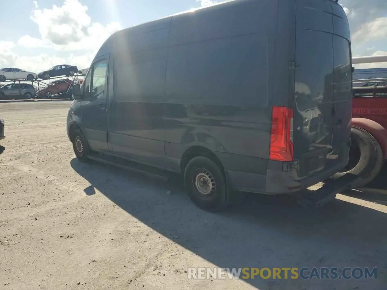 2 Photograph of a damaged car WD4PF0CD5KP091116 MERCEDES-BENZ SPRINTER 2019