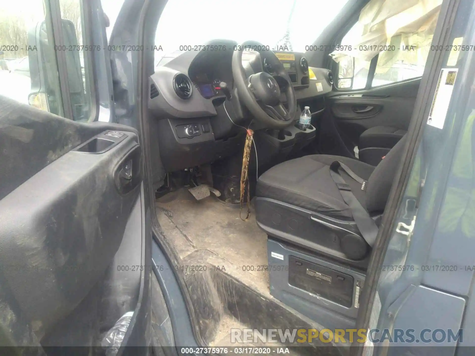 5 Photograph of a damaged car WD4PF0CD7KP094180 MERCEDES-BENZ SPRINTER 2019