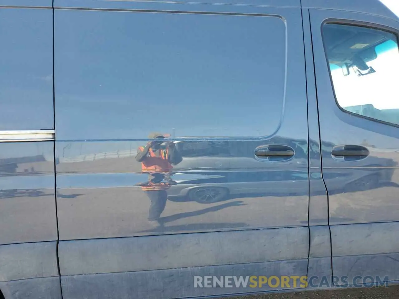 10 Photograph of a damaged car WD4PF0CD8KP095631 MERCEDES-BENZ SPRINTER 2019