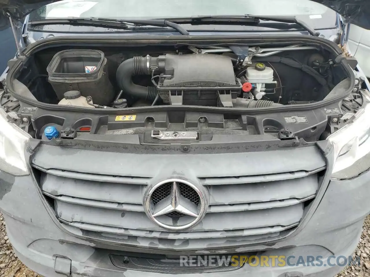 12 Photograph of a damaged car WD4PF1CD1KT012554 MERCEDES-BENZ SPRINTER 2019