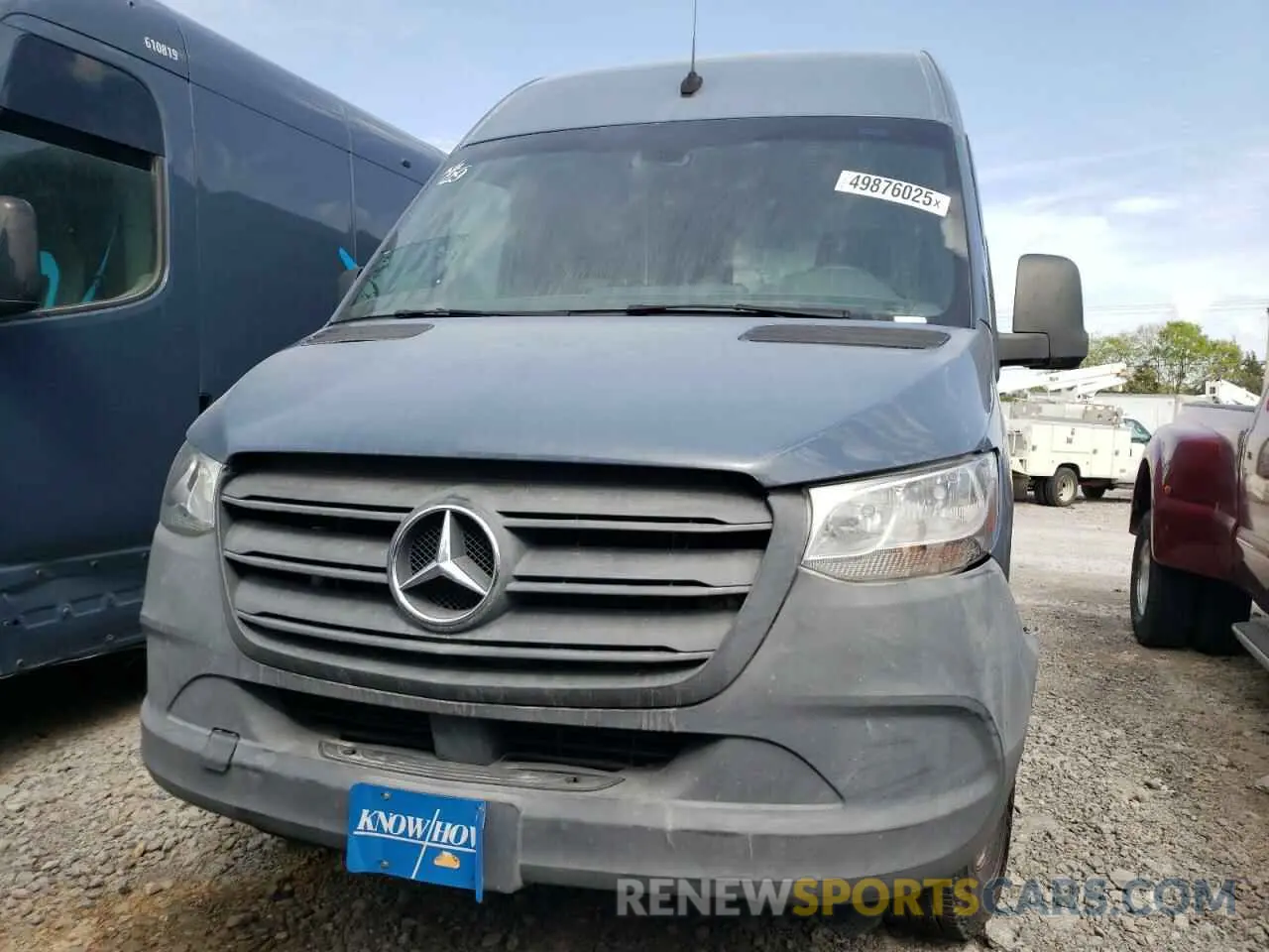 5 Photograph of a damaged car WD4PF1CD1KT012554 MERCEDES-BENZ SPRINTER 2019