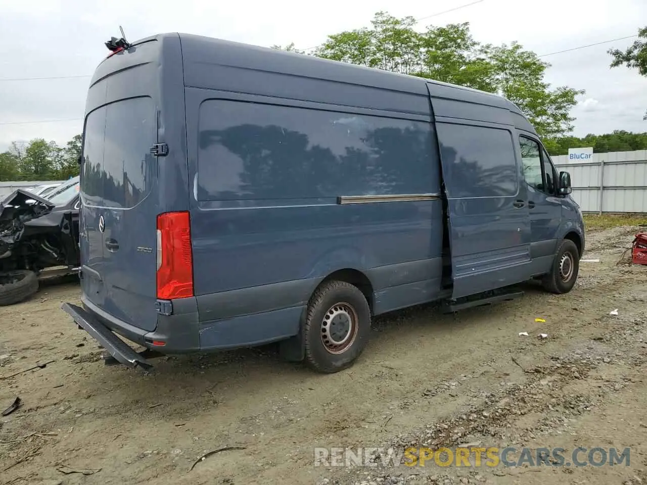3 Photograph of a damaged car WD4PF1CD4KP152929 MERCEDES-BENZ SPRINTER 2019