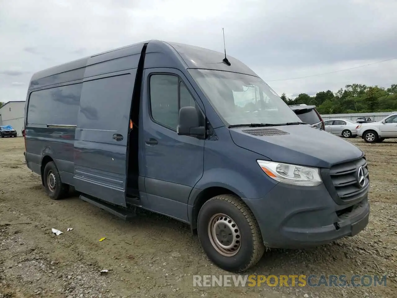 4 Photograph of a damaged car WD4PF1CD4KP152929 MERCEDES-BENZ SPRINTER 2019