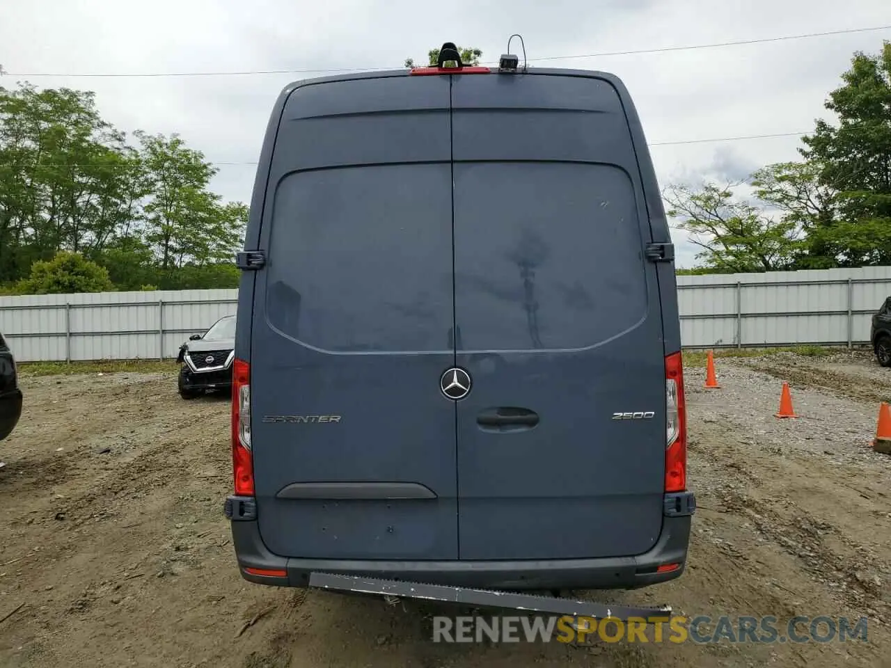 6 Photograph of a damaged car WD4PF1CD4KP152929 MERCEDES-BENZ SPRINTER 2019