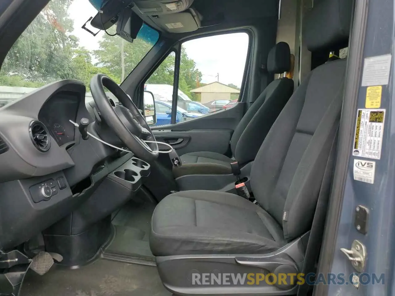 7 Photograph of a damaged car WD4PF1CD4KP152929 MERCEDES-BENZ SPRINTER 2019