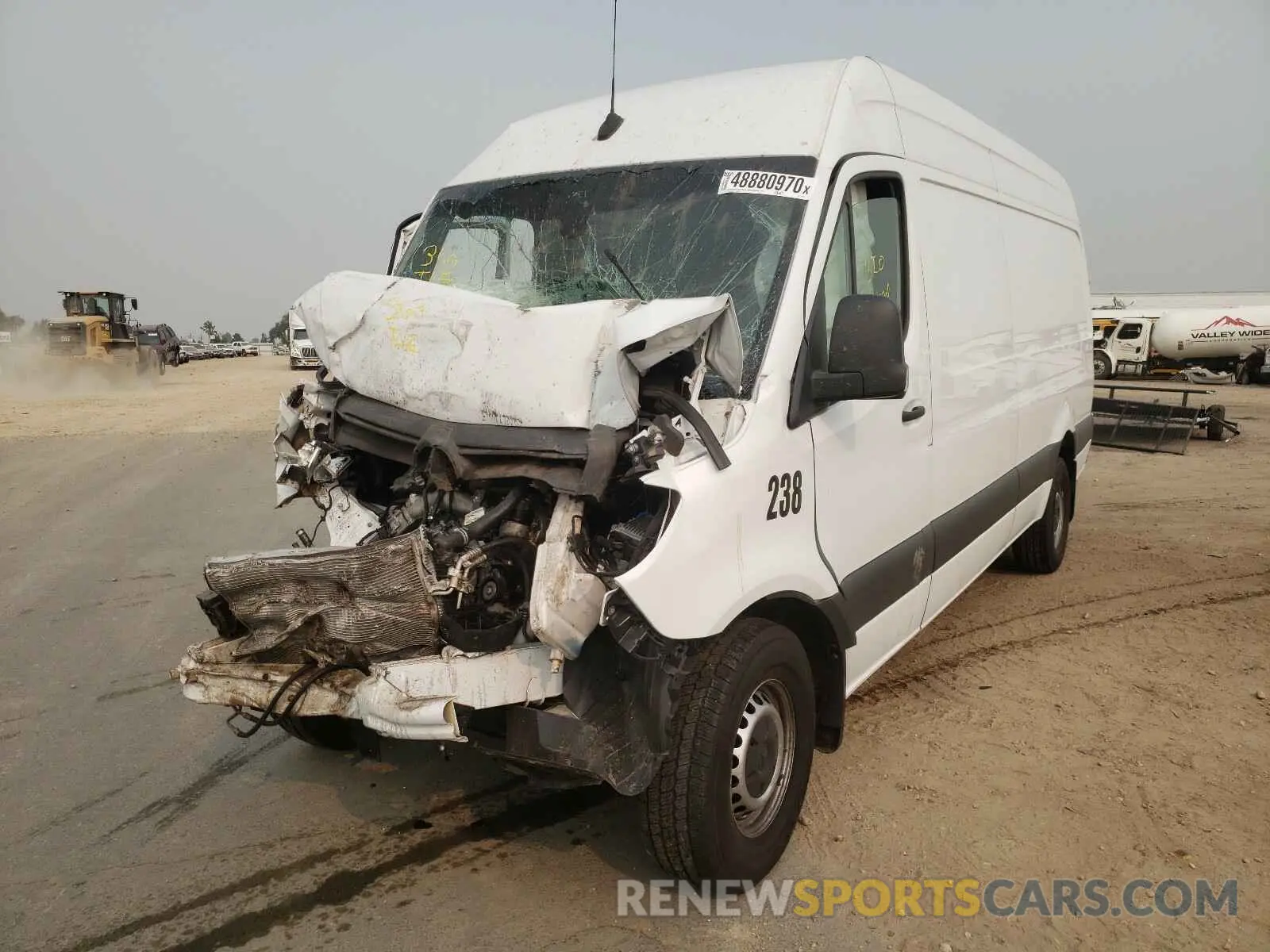 2 Photograph of a damaged car WD4PF1CD5KP072541 MERCEDES-BENZ SPRINTER 2019