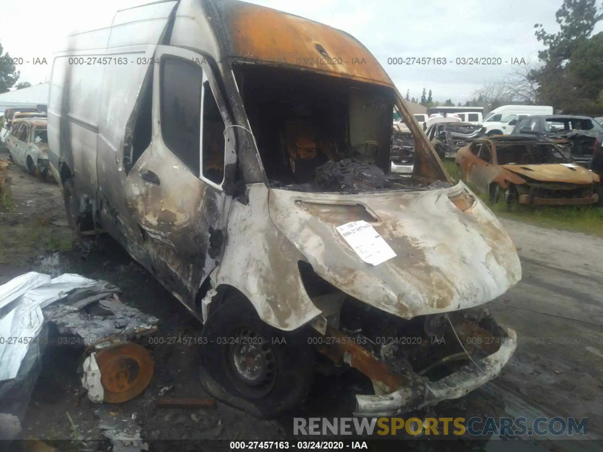 1 Photograph of a damaged car WD4PF1CD6KP022165 MERCEDES-BENZ SPRINTER 2019