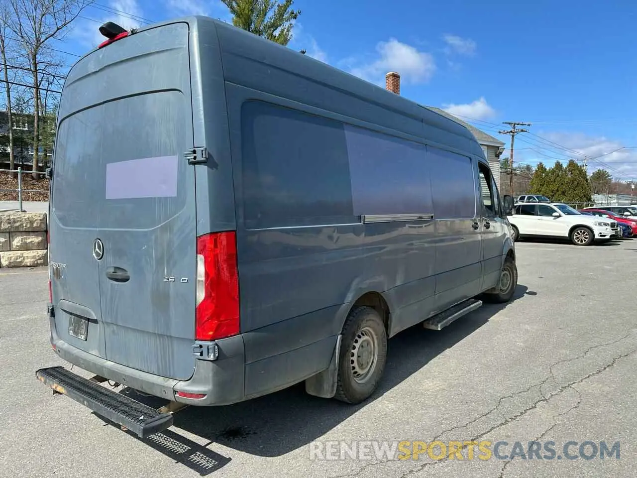 3 Photograph of a damaged car WD4PF1CD6KT012761 MERCEDES-BENZ SPRINTER 2019