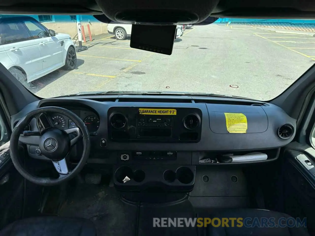 9 Photograph of a damaged car WD4PF1CD6KT012761 MERCEDES-BENZ SPRINTER 2019
