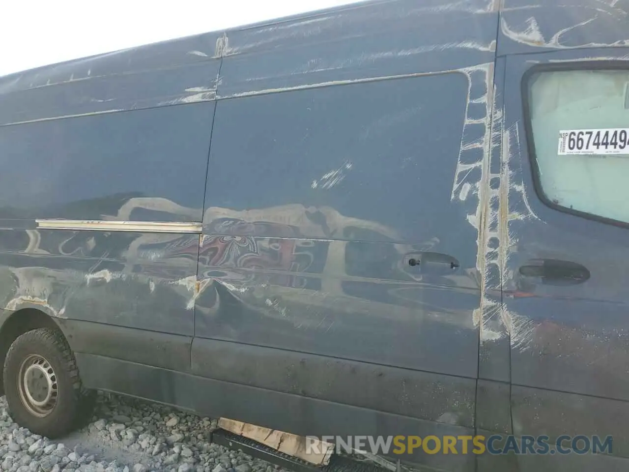 11 Photograph of a damaged car WD4PF1CD8KP140749 MERCEDES-BENZ SPRINTER 2019