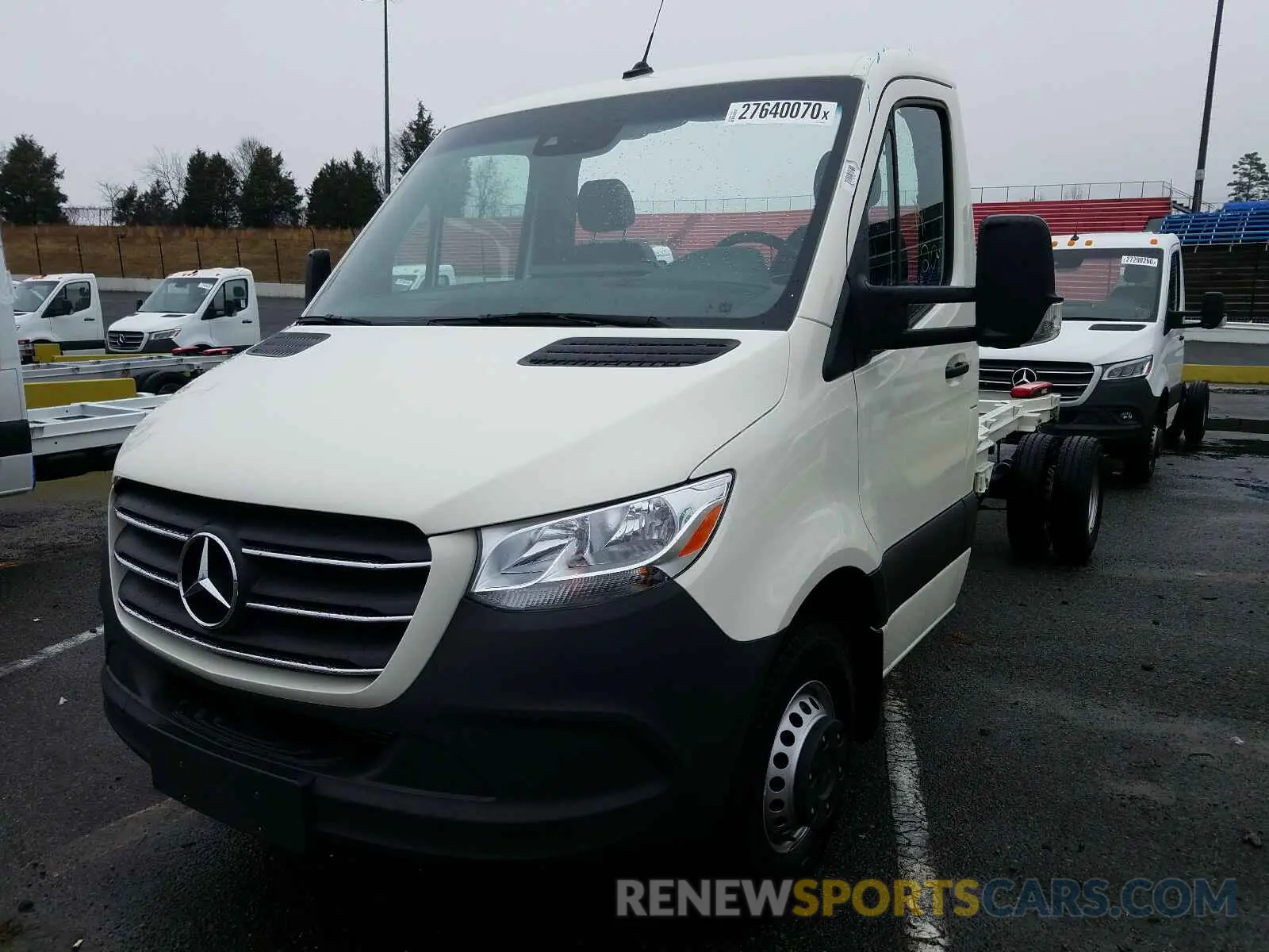 2 Photograph of a damaged car WDAPF4CD6KN050946 MERCEDES-BENZ SPRINTER 2019