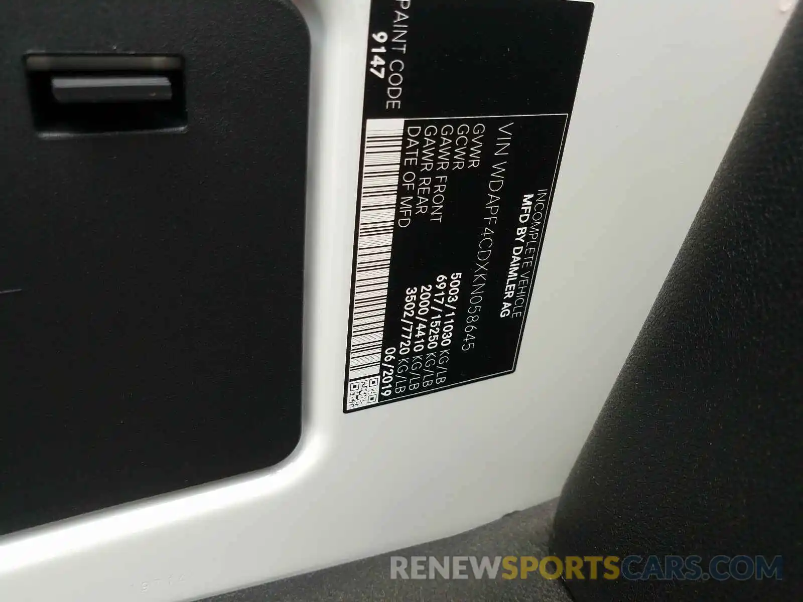 10 Photograph of a damaged car WDAPF4CDXKN058645 MERCEDES-BENZ SPRINTER 2019