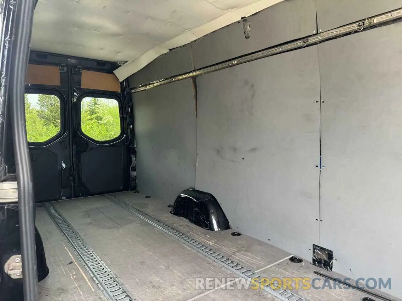 6 Photograph of a damaged car W1W4EDHY3LT023378 MERCEDES-BENZ SPRINTER 2020