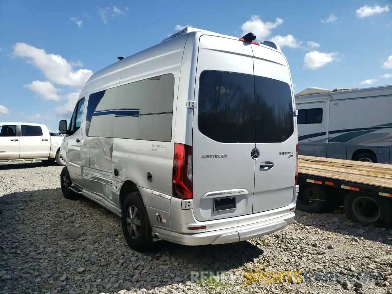 3 Photograph of a damaged car W1X4EBVY5LT040364 MERCEDES-BENZ SPRINTER 2020