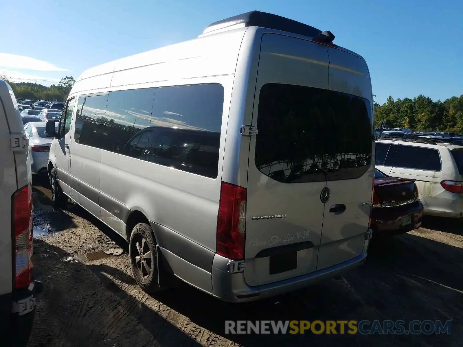 3 Photograph of a damaged car W1Z4EGHY2LT032268 MERCEDES-BENZ SPRINTER 2020