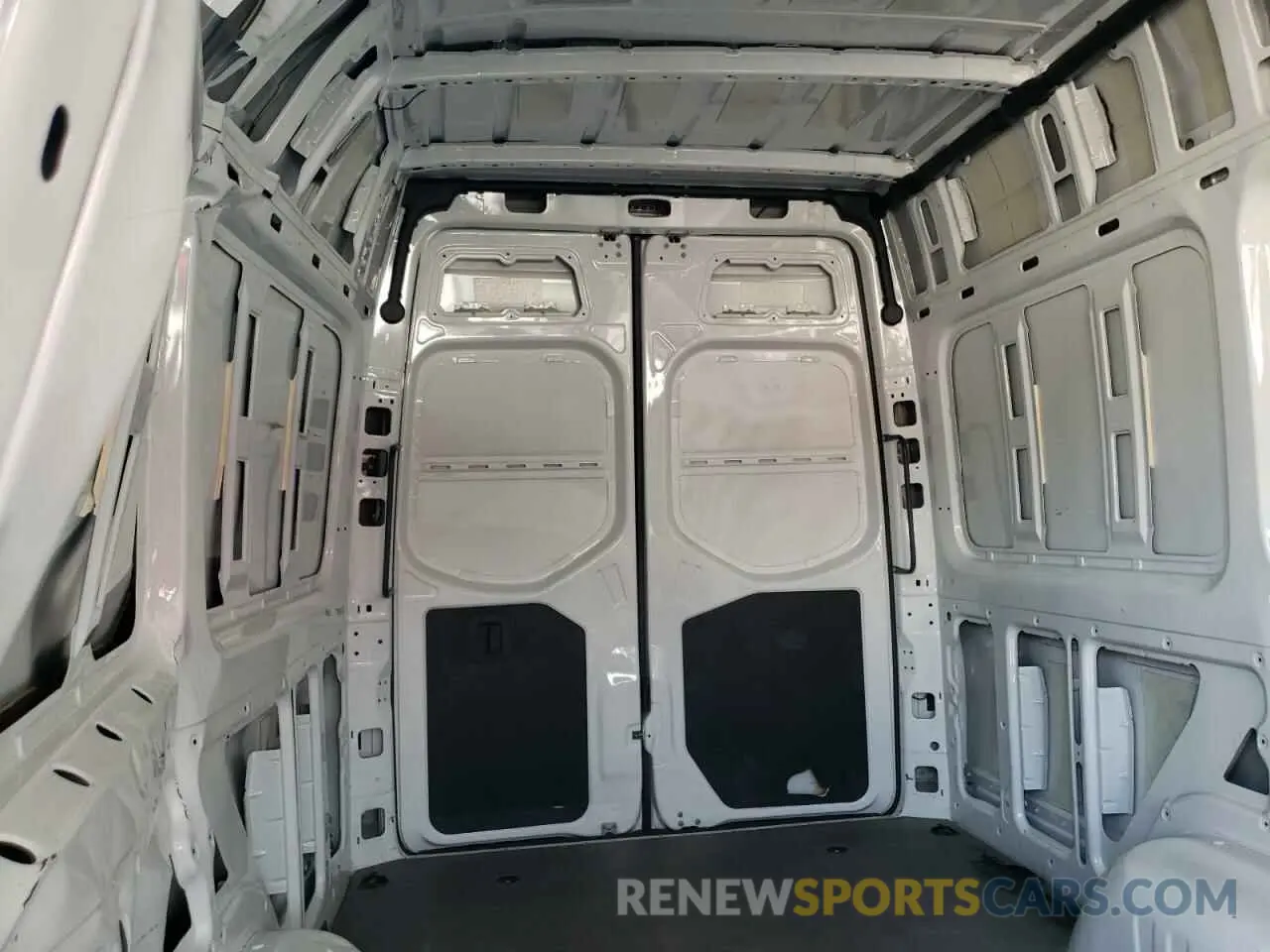 10 Photograph of a damaged car W1W40CHY1MT054509 MERCEDES-BENZ SPRINTER 2021
