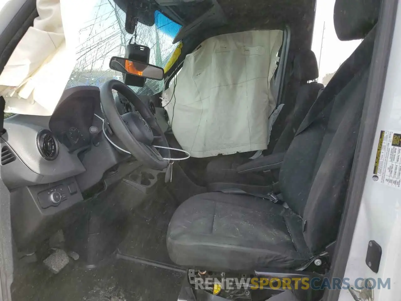 7 Photograph of a damaged car W1W40CHY1MT055630 MERCEDES-BENZ SPRINTER 2021