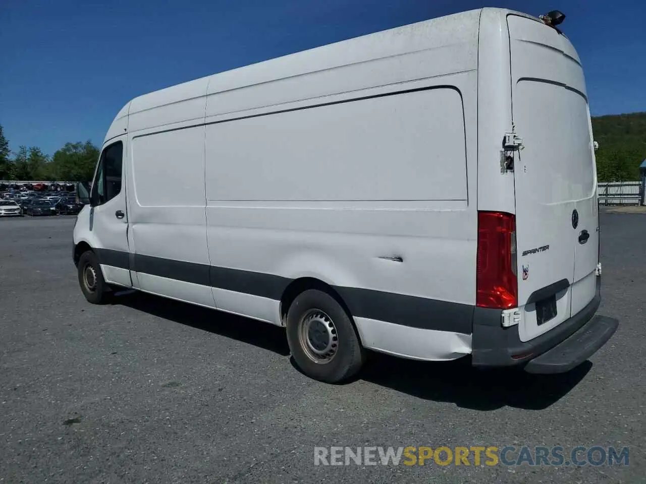 2 Photograph of a damaged car W1W4DCHY1MT051078 MERCEDES-BENZ SPRINTER 2021