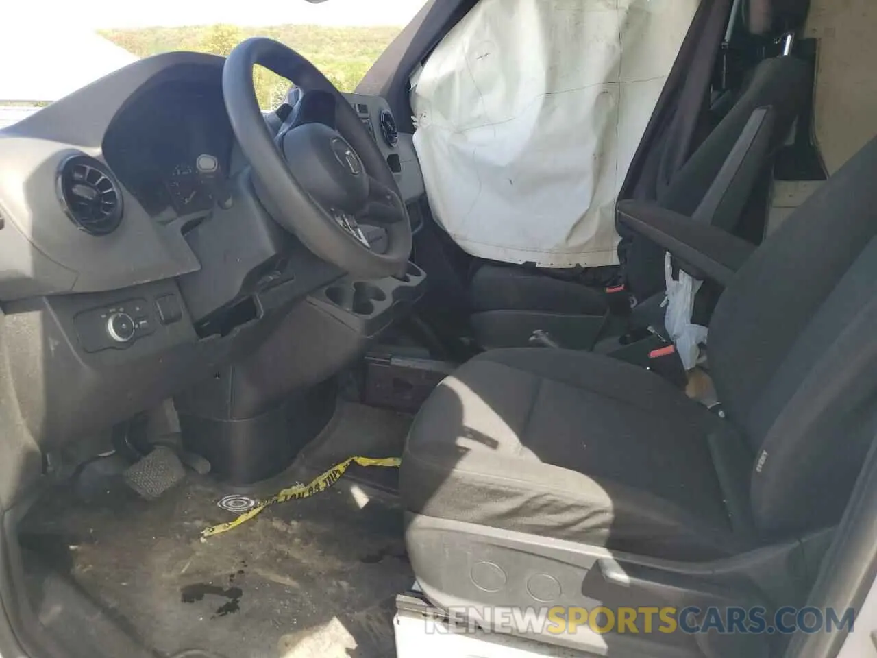 7 Photograph of a damaged car W1W4DCHY1MT051078 MERCEDES-BENZ SPRINTER 2021