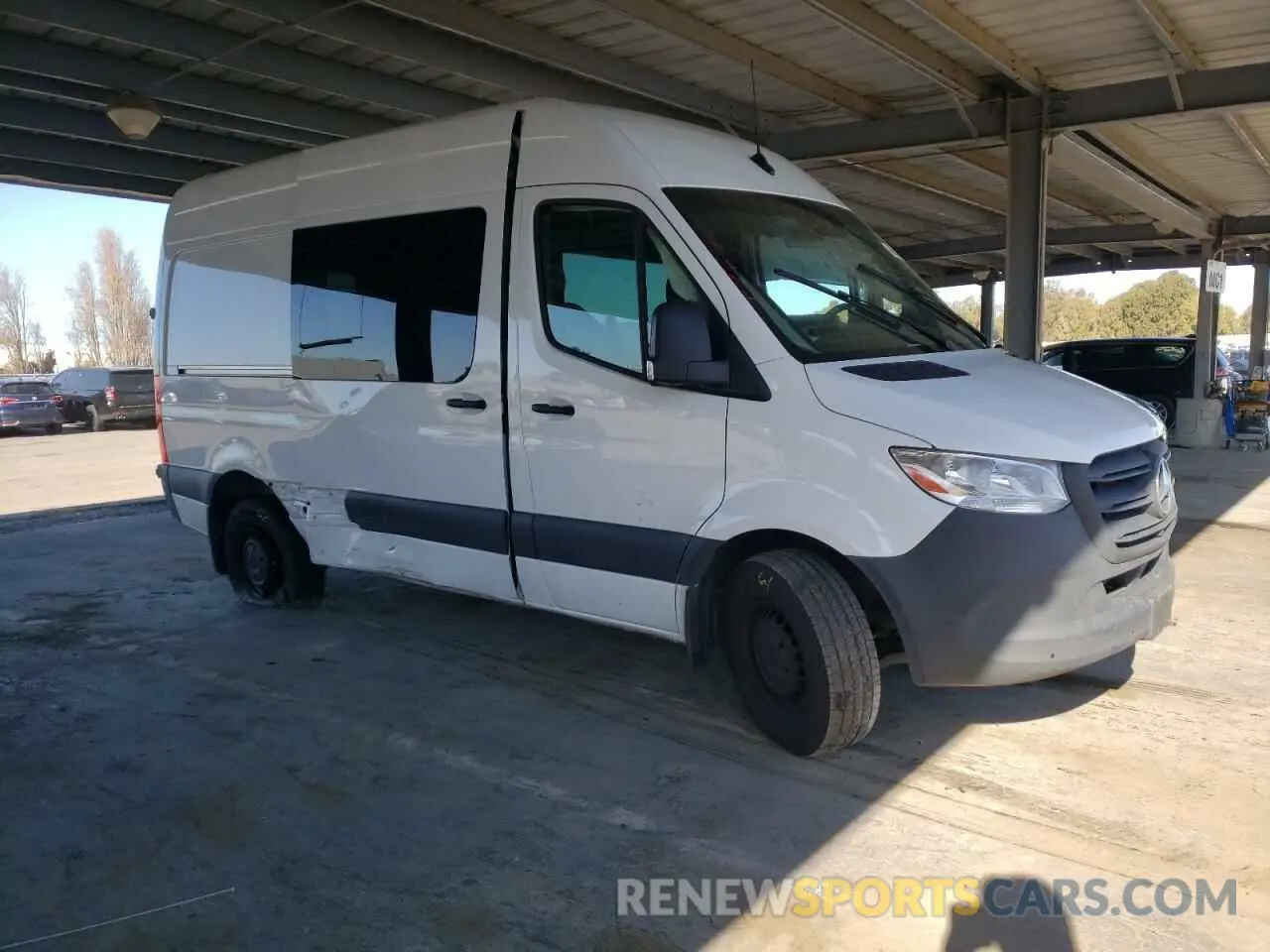 4 Photograph of a damaged car W1W70BGY3MT072289 MERCEDES-BENZ SPRINTER 2021