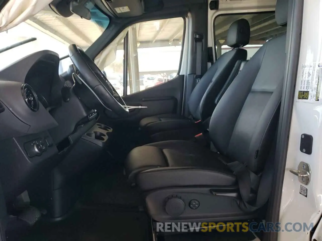 7 Photograph of a damaged car W1W70BGY3MT072289 MERCEDES-BENZ SPRINTER 2021