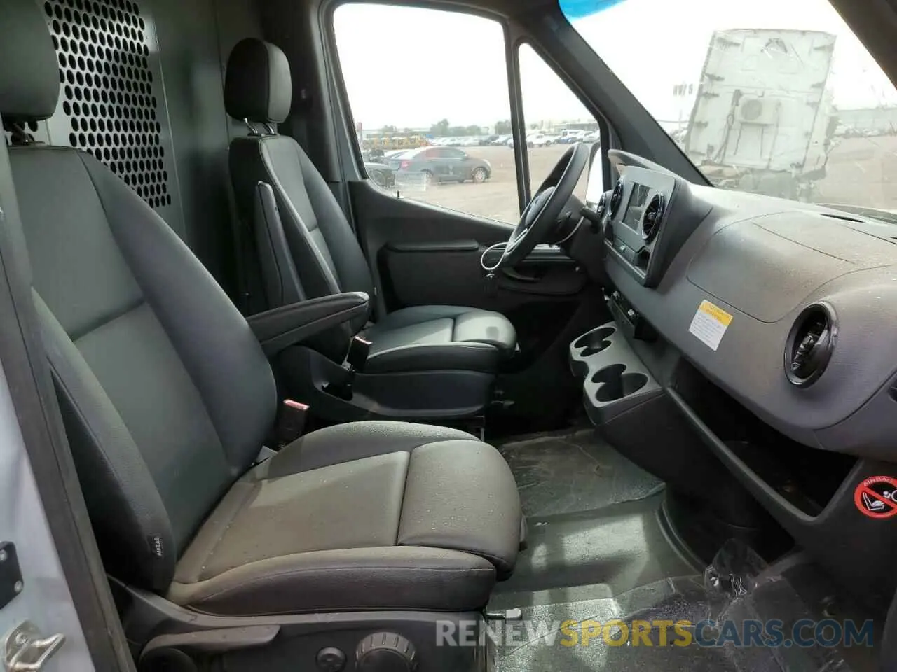 5 Photograph of a damaged car W1Y4EBHY0MT073488 MERCEDES-BENZ SPRINTER 2021