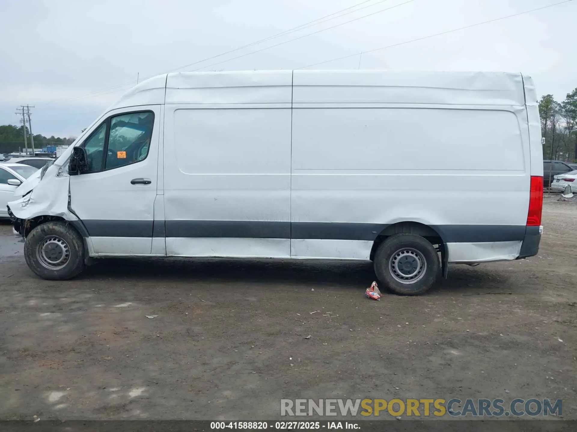 14 Photograph of a damaged car W1Y4ECHY5MT079017 MERCEDES-BENZ SPRINTER 2021