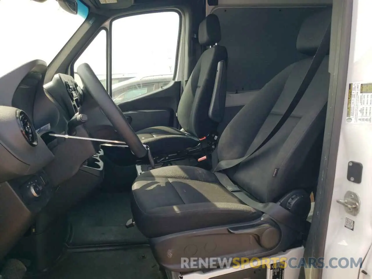 7 Photograph of a damaged car W1Y4ECHY9MT067999 MERCEDES-BENZ SPRINTER 2021