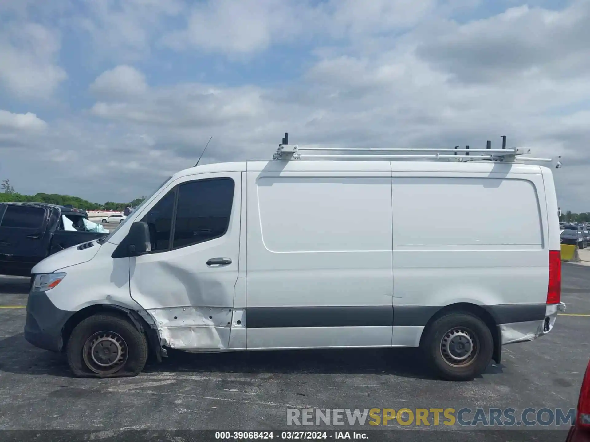 14 Photograph of a damaged car W1Y70BGY3MT066953 MERCEDES-BENZ SPRINTER 2021