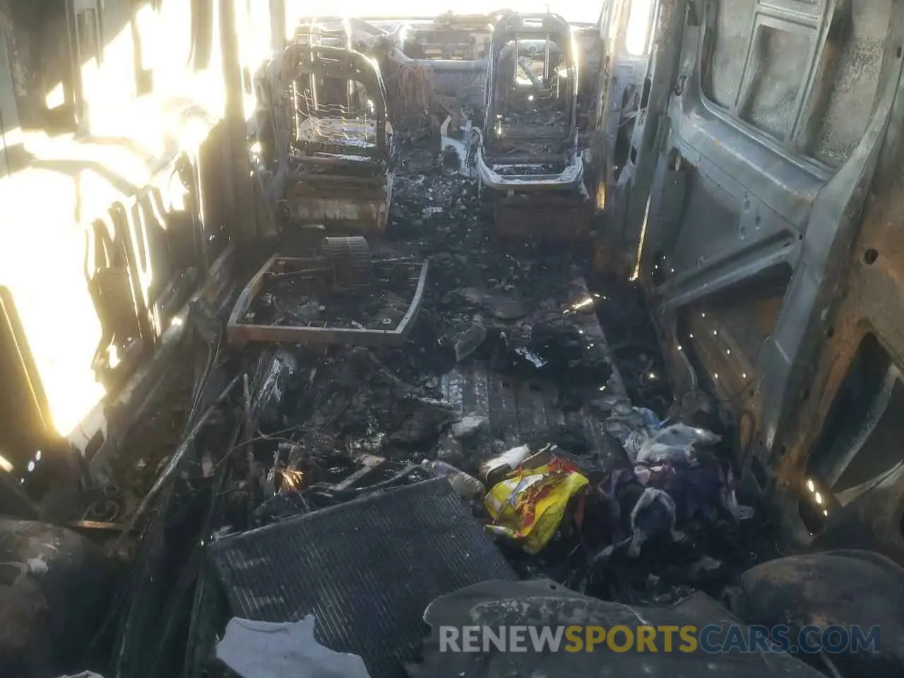 8 Photograph of a damaged car W1Y40BHY6NT082938 MERCEDES-BENZ SPRINTER 2022
