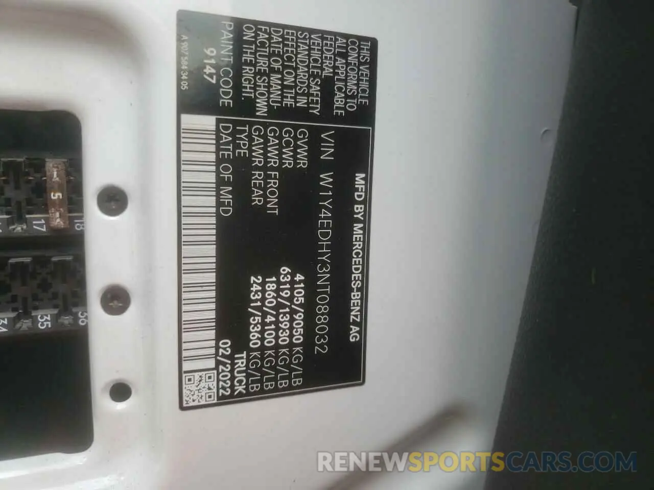 13 Photograph of a damaged car W1Y4EDHY3NT088032 MERCEDES-BENZ SPRINTER 2022