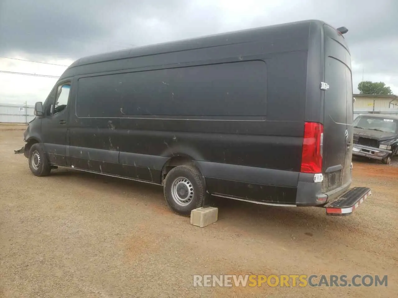 2 Photograph of a damaged car W1Y4EDHY3NT088032 MERCEDES-BENZ SPRINTER 2022