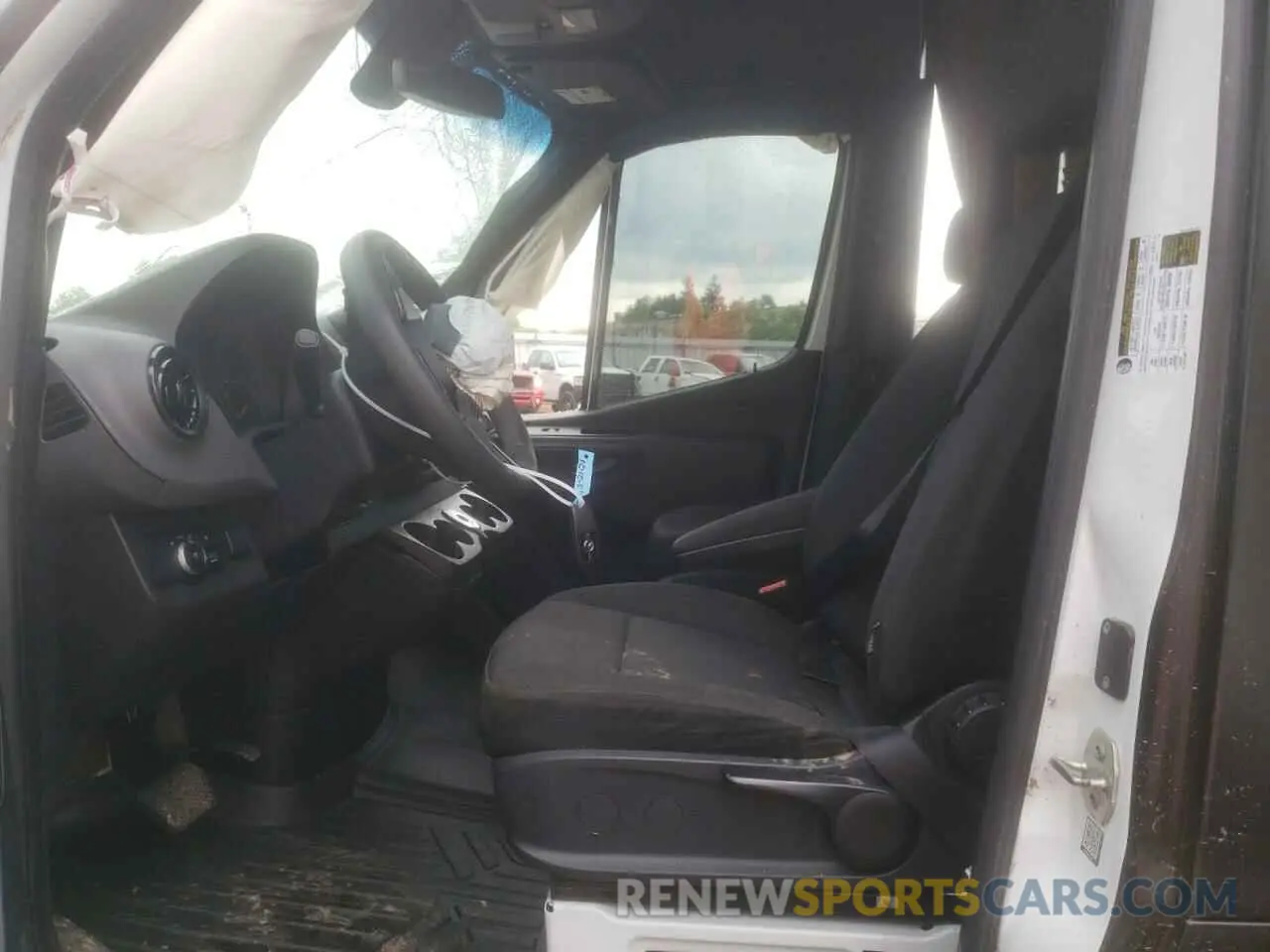 7 Photograph of a damaged car W1Y4EDHY3NT088032 MERCEDES-BENZ SPRINTER 2022