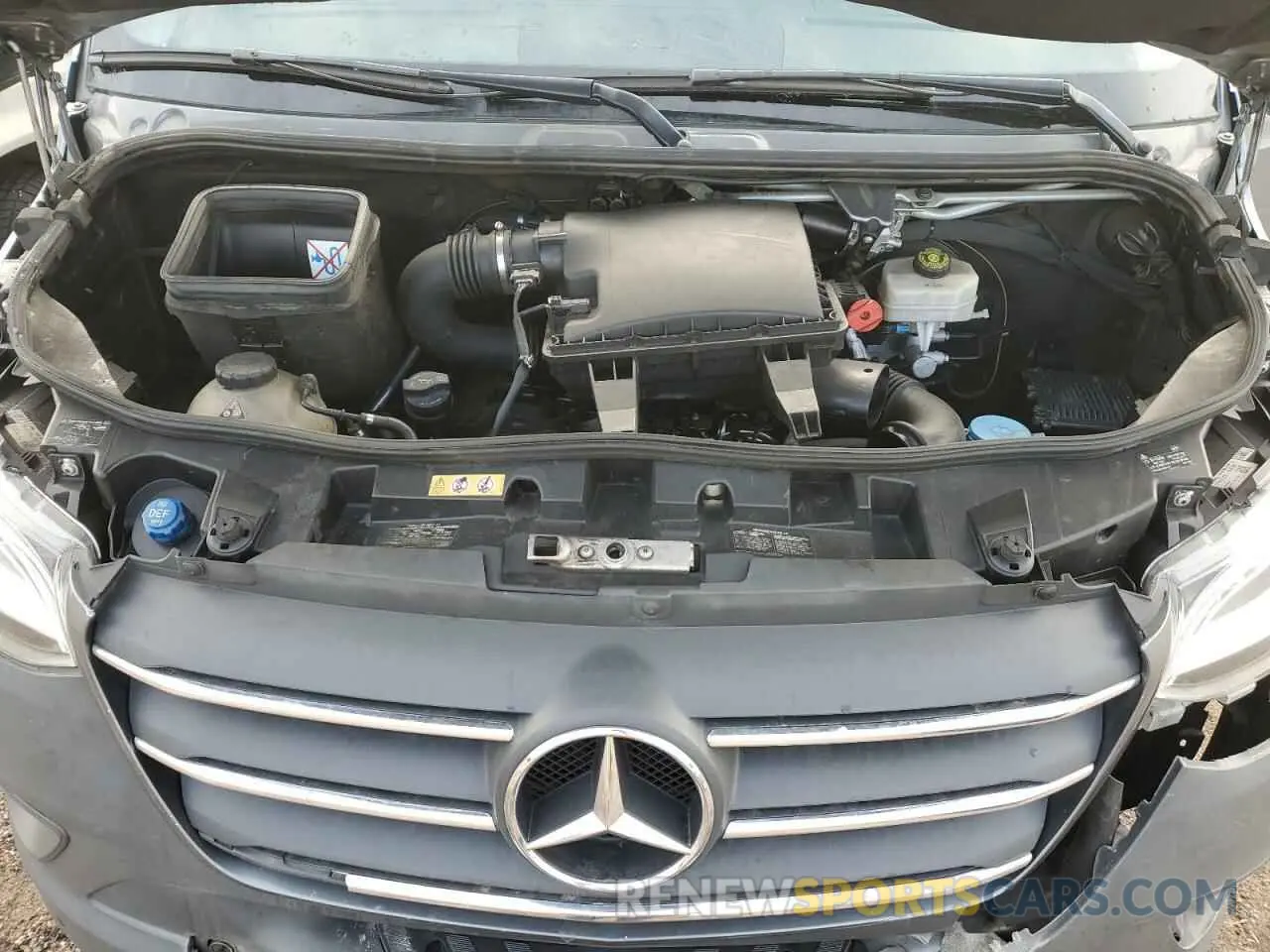 12 Photograph of a damaged car W1Z4EFVY8NP457780 MERCEDES-BENZ SPRINTER 2022