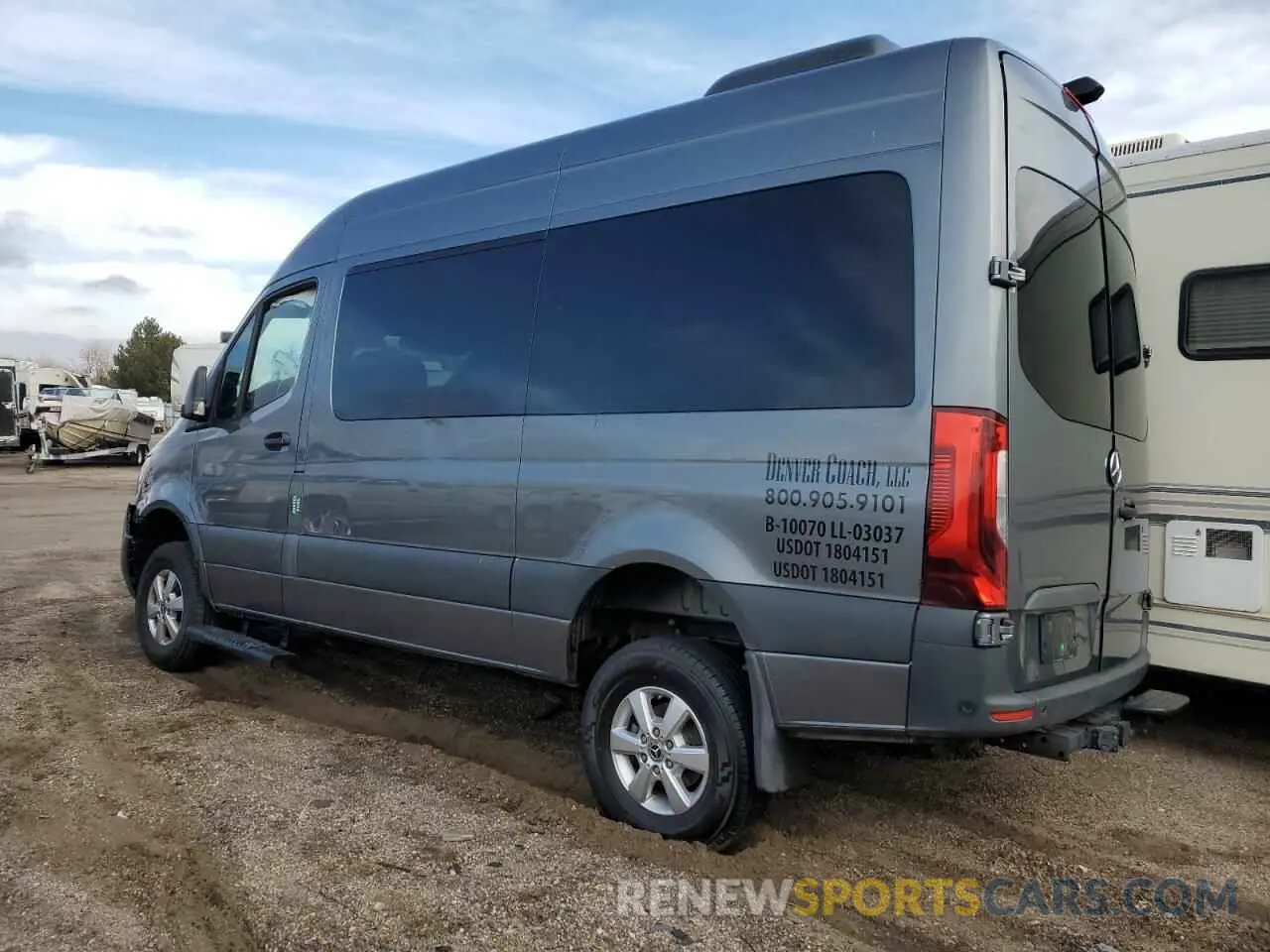 2 Photograph of a damaged car W1Z4EFVY8NP457780 MERCEDES-BENZ SPRINTER 2022