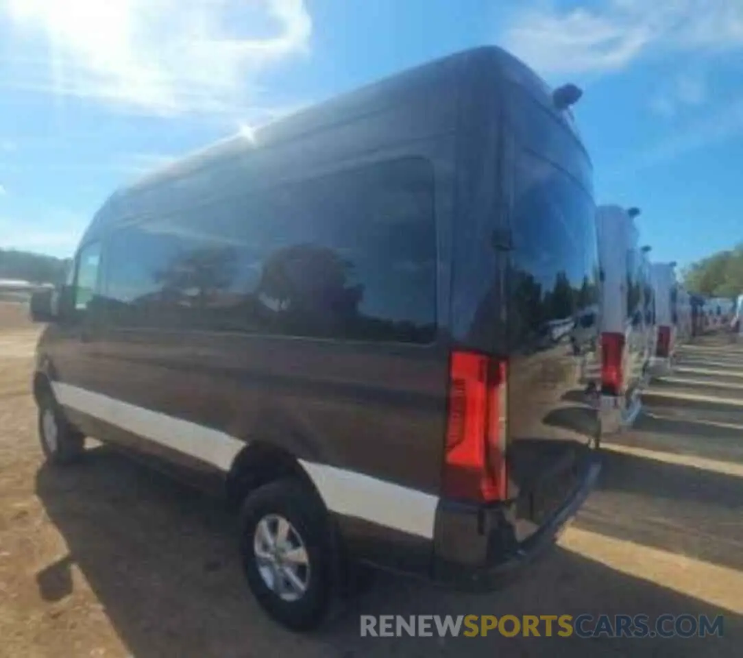 3 Photograph of a damaged car W1X4NBVY1PT146381 MERCEDES-BENZ SPRINTER 2023