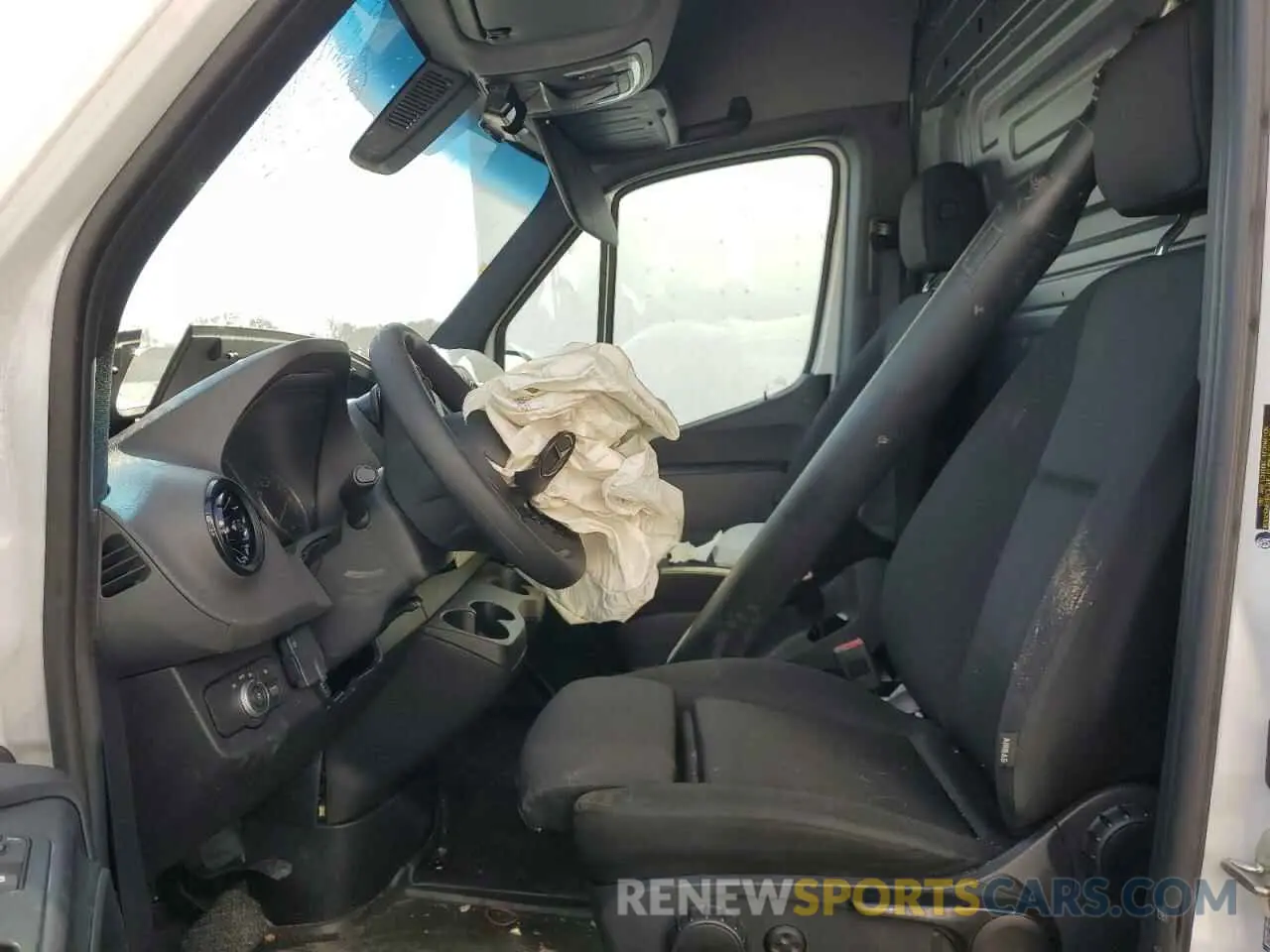 7 Photograph of a damaged car W1Y40BHY4PT143979 MERCEDES-BENZ SPRINTER 2023