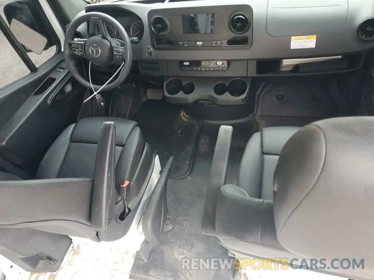 8 Photograph of a damaged car W1Y40BHY9PT156162 MERCEDES-BENZ SPRINTER 2023