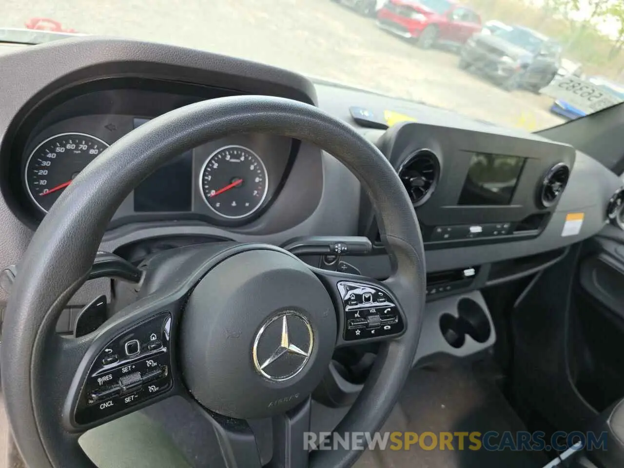 9 Photograph of a damaged car W1Y40CHY2PT157028 MERCEDES-BENZ SPRINTER 2023