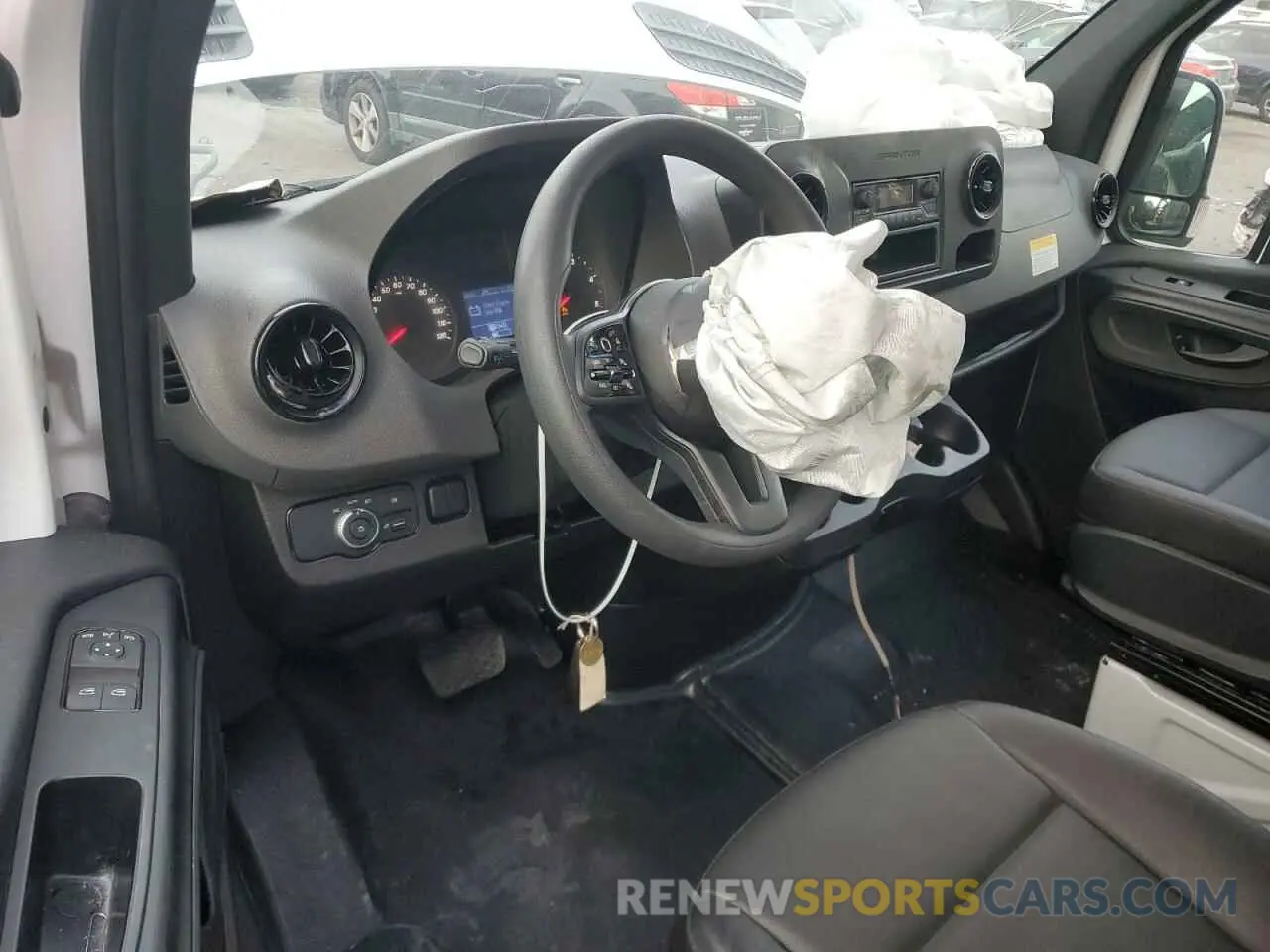 8 Photograph of a damaged car W1Y4KCHY5PT131601 MERCEDES-BENZ SPRINTER 2023