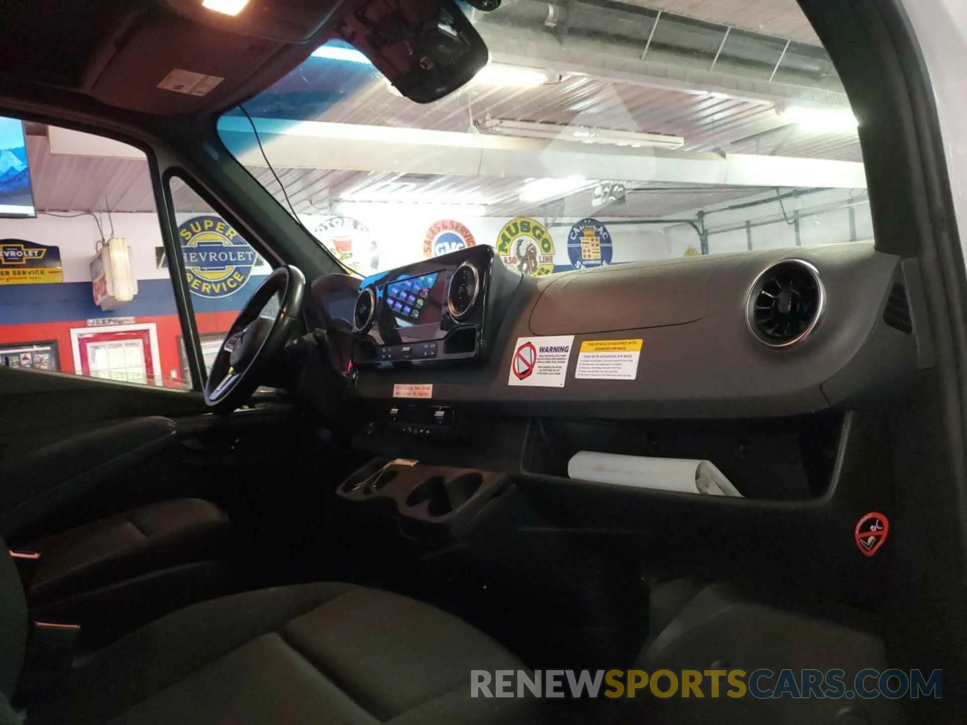 26 Photograph of a damaged car W1Y4NBVYXPT143166 MERCEDES-BENZ SPRINTER 2023