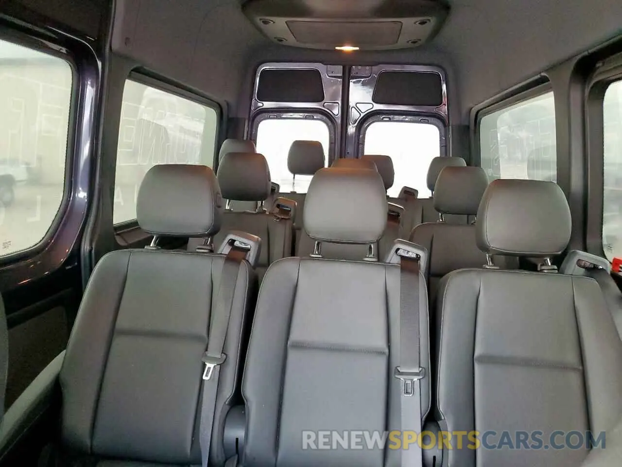 10 Photograph of a damaged car W1Z70FGY2PT138989 MERCEDES-BENZ SPRINTER 2023