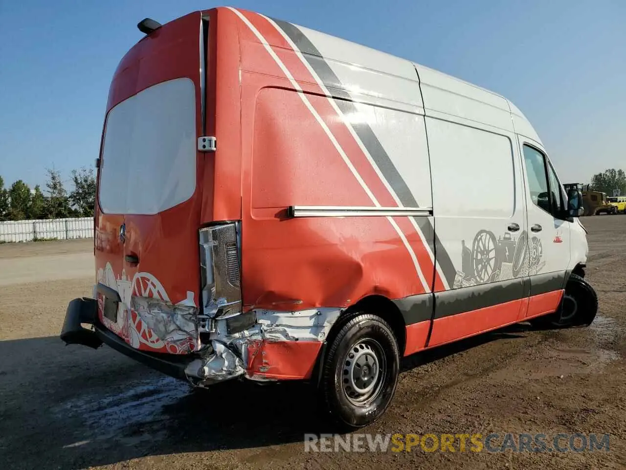3 Photograph of a damaged car W1Y4KBHY5RP650864 MERCEDES-BENZ SPRINTER 2024