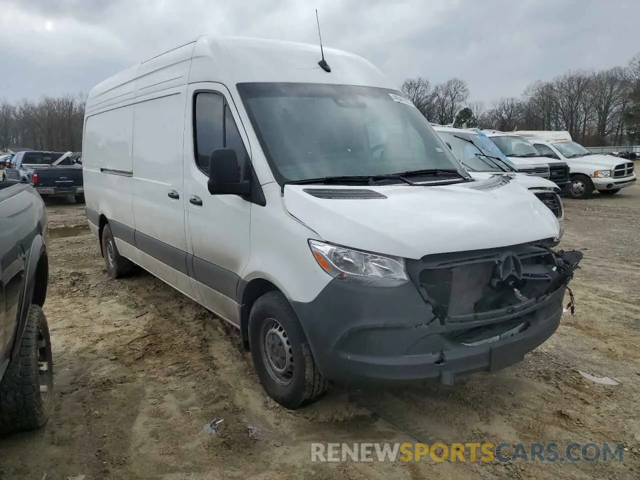 4 Photograph of a damaged car W1Y4KCHY3RT180668 MERCEDES-BENZ SPRINTER 2024