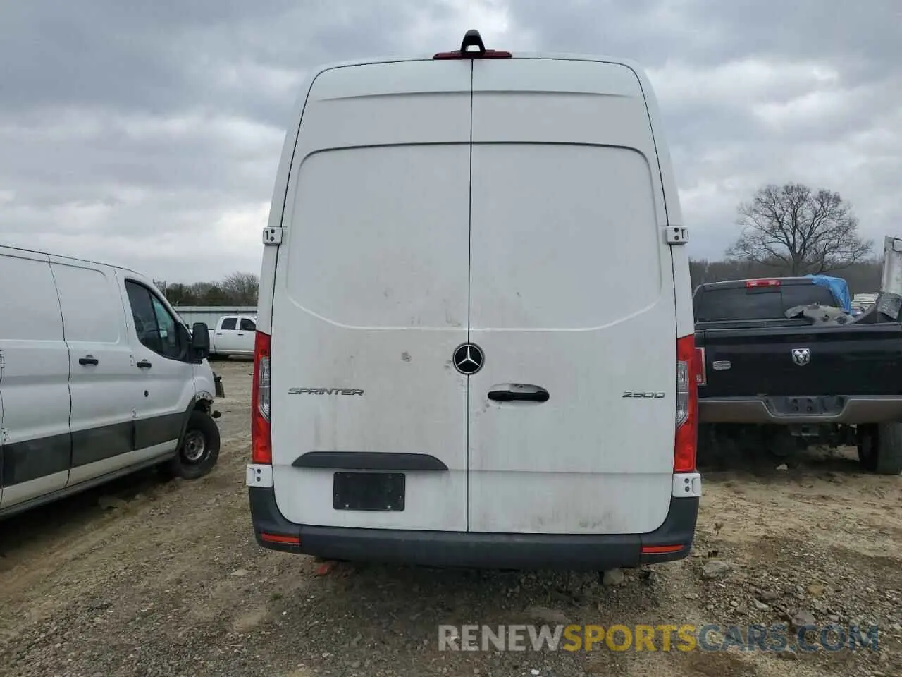 6 Photograph of a damaged car W1Y4KCHY3RT180668 MERCEDES-BENZ SPRINTER 2024